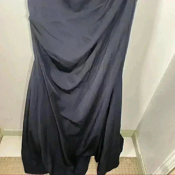 NEW La Femme Off Shoulder Ruched Satin Trumpet Gown Navy Size 8 Style 28103 - Picture 6 of 10